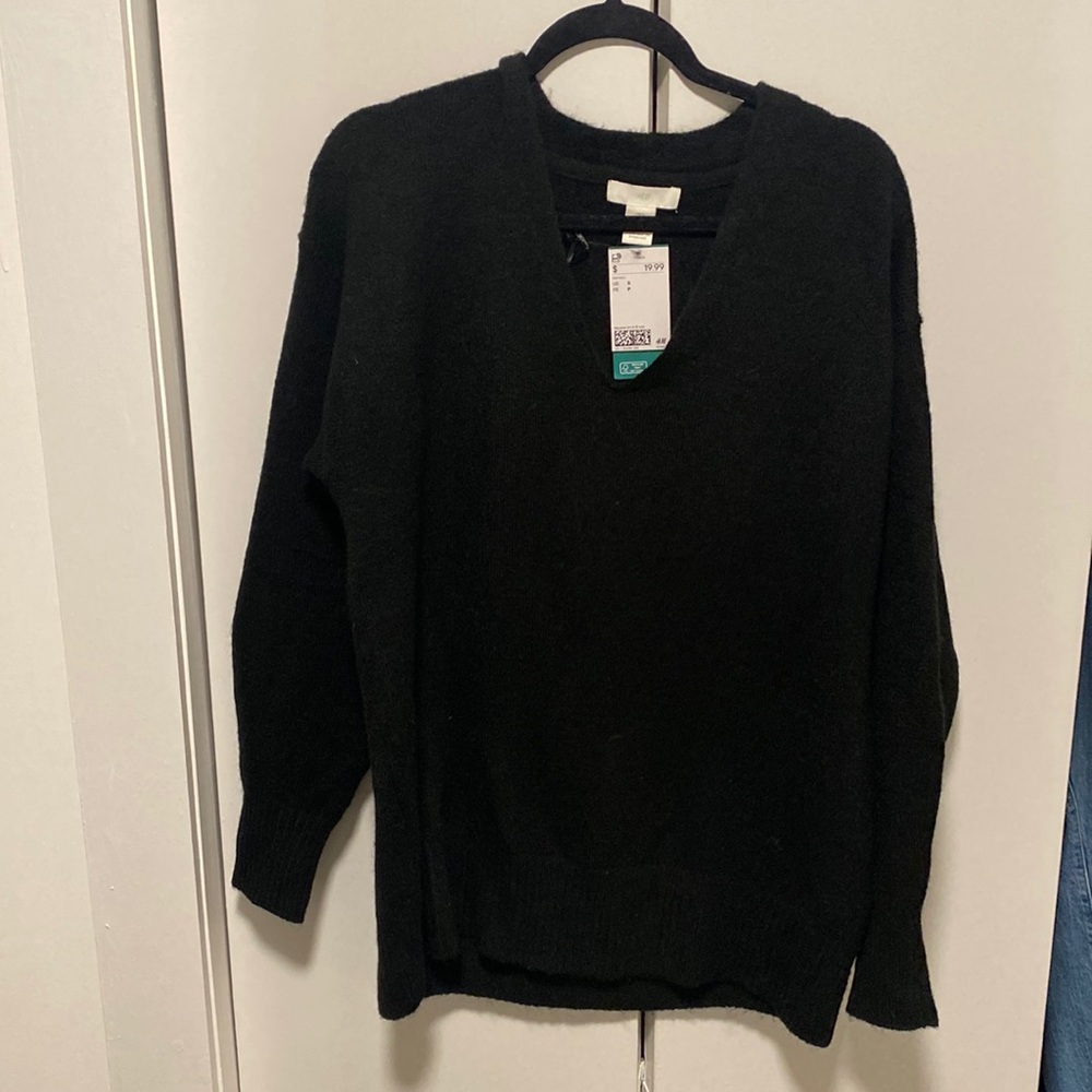 H&M Black V-Neck Long Sweater